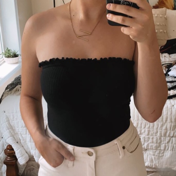 Forever 21 Tops - Black Forever 21 Ribbed Strapless Bodysuit